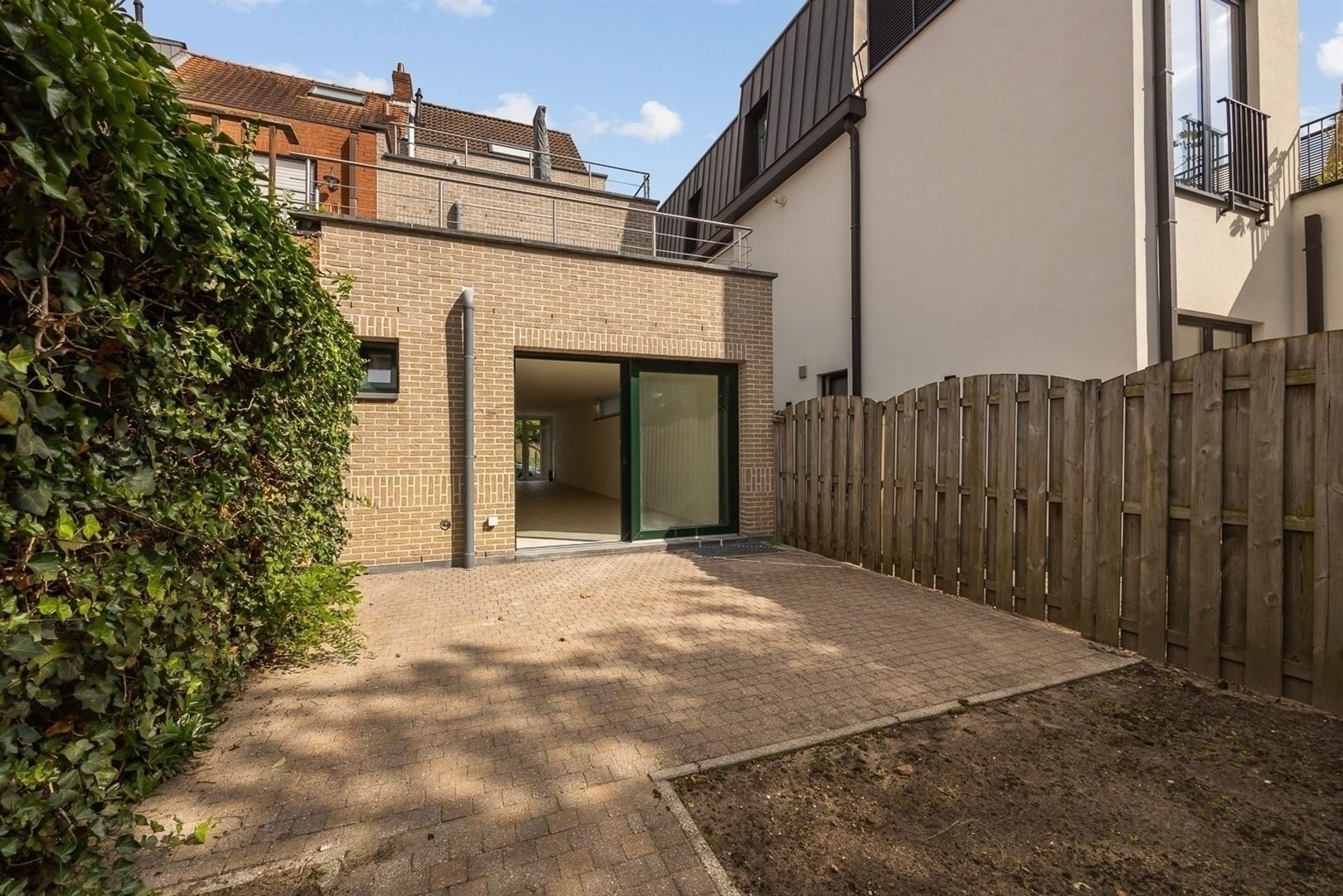 Commercieel pand met tuin &amp; P  op toplocatie in Mariaburg - foto 4