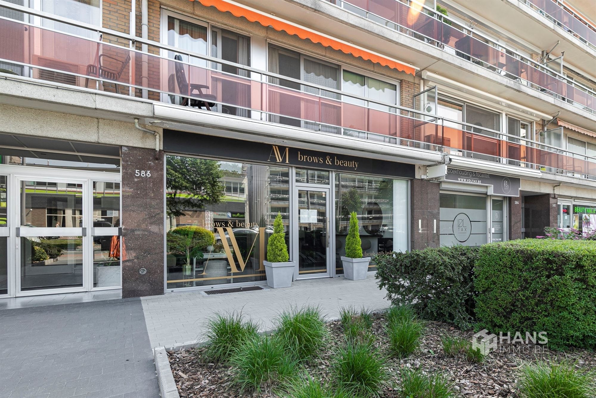 Instapklaar handelsgelijkvloers (107 m²) in Deurne - foto 1