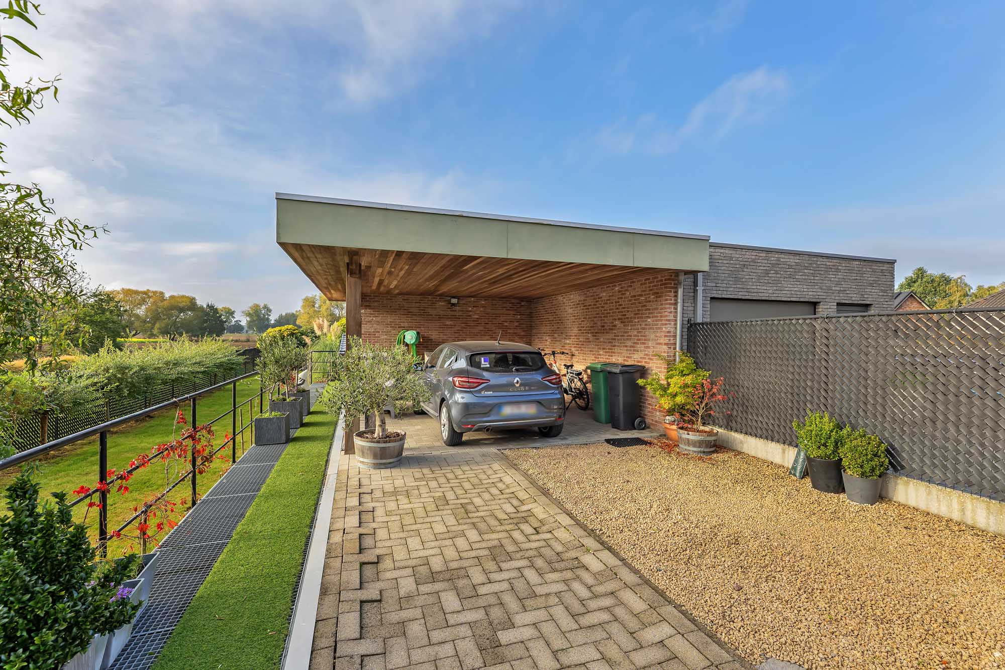 Instapklare, goed onderhouden woning op gunstige locatie - foto 5
