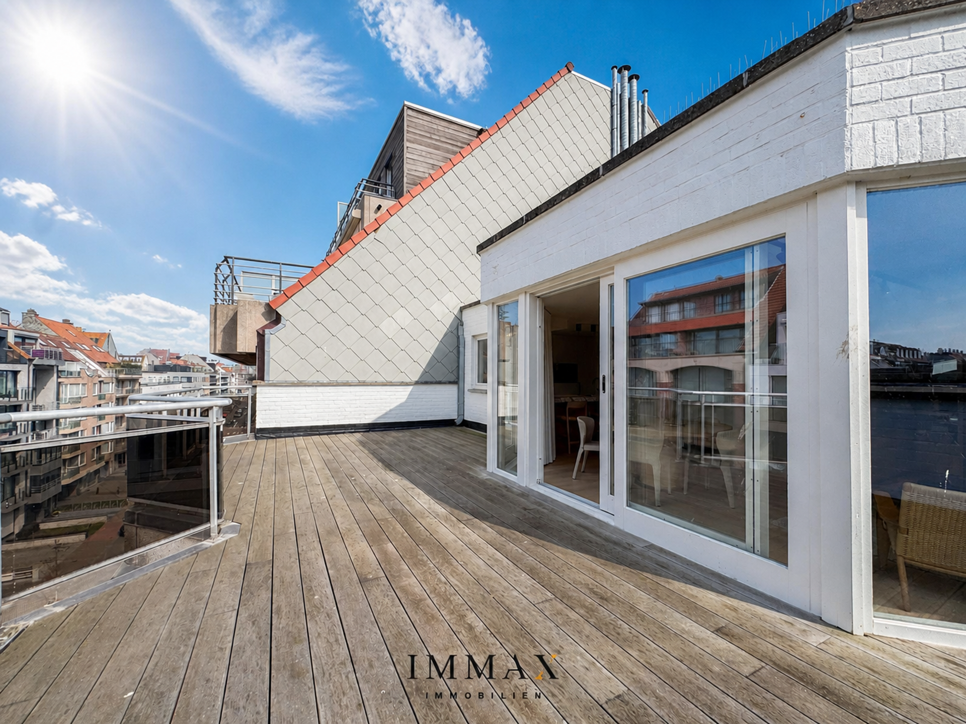 Subliem gerenoveerde penthouse met 3SLK en fenomenale terrassen vlakbij de zee en het centrum - foto 1