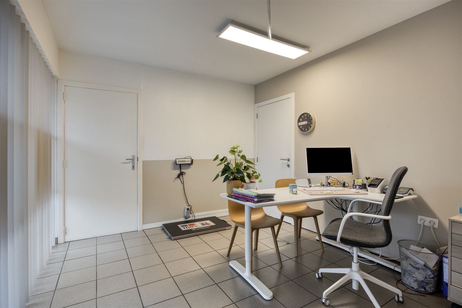 TE KOOP: Polyvalente handelsruimte te Houthalen-Oost!  - foto 5