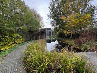 Op zoek naar ruimte, comfort en rust? Ontdek deze energiezuinige woning (EPC B) op een royaal perceel van 865 m². Ideaal gelegen in het hart...