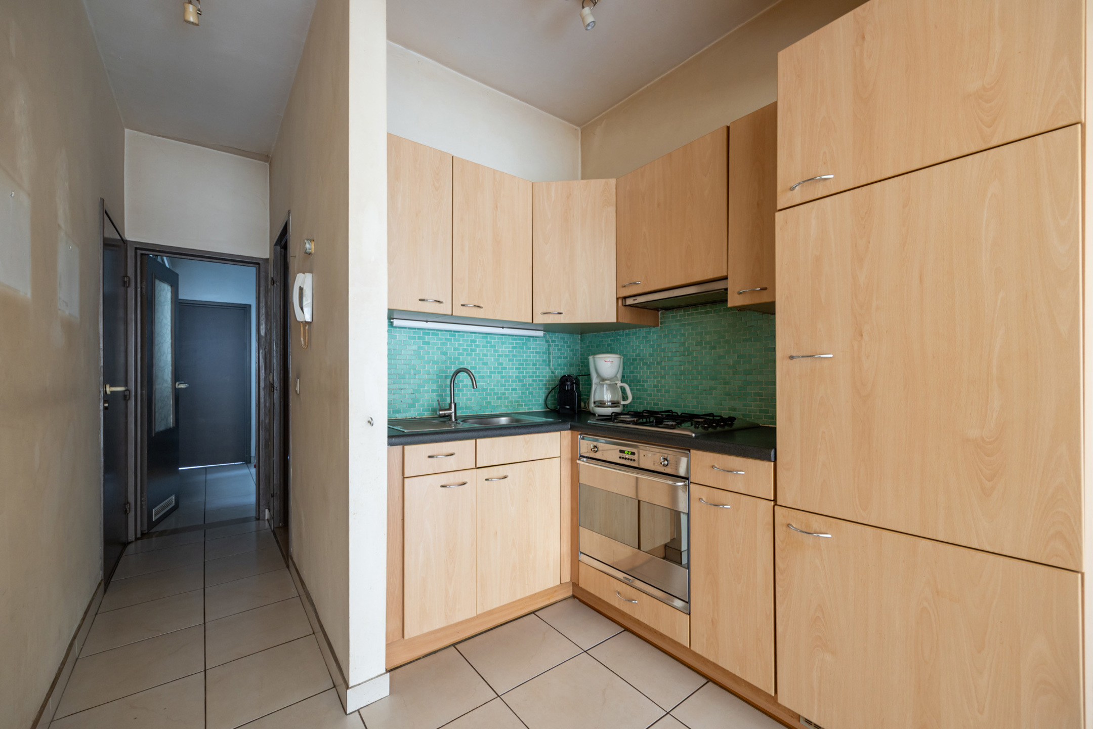 ANTWERPEN - Eén slaapkamer appartement met staanplaats - foto 3