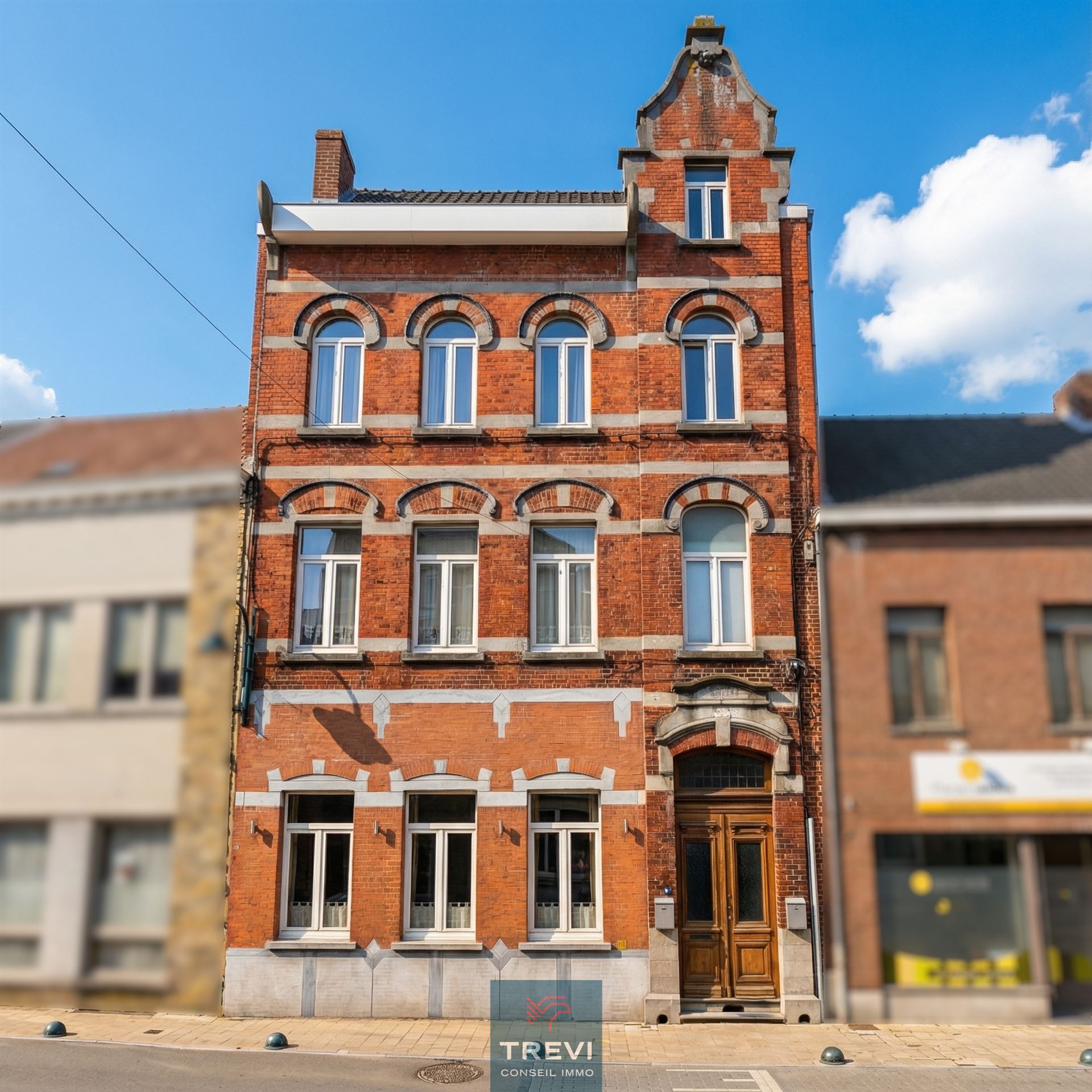 Immeuble de rapport de 4 appartements - photo 1