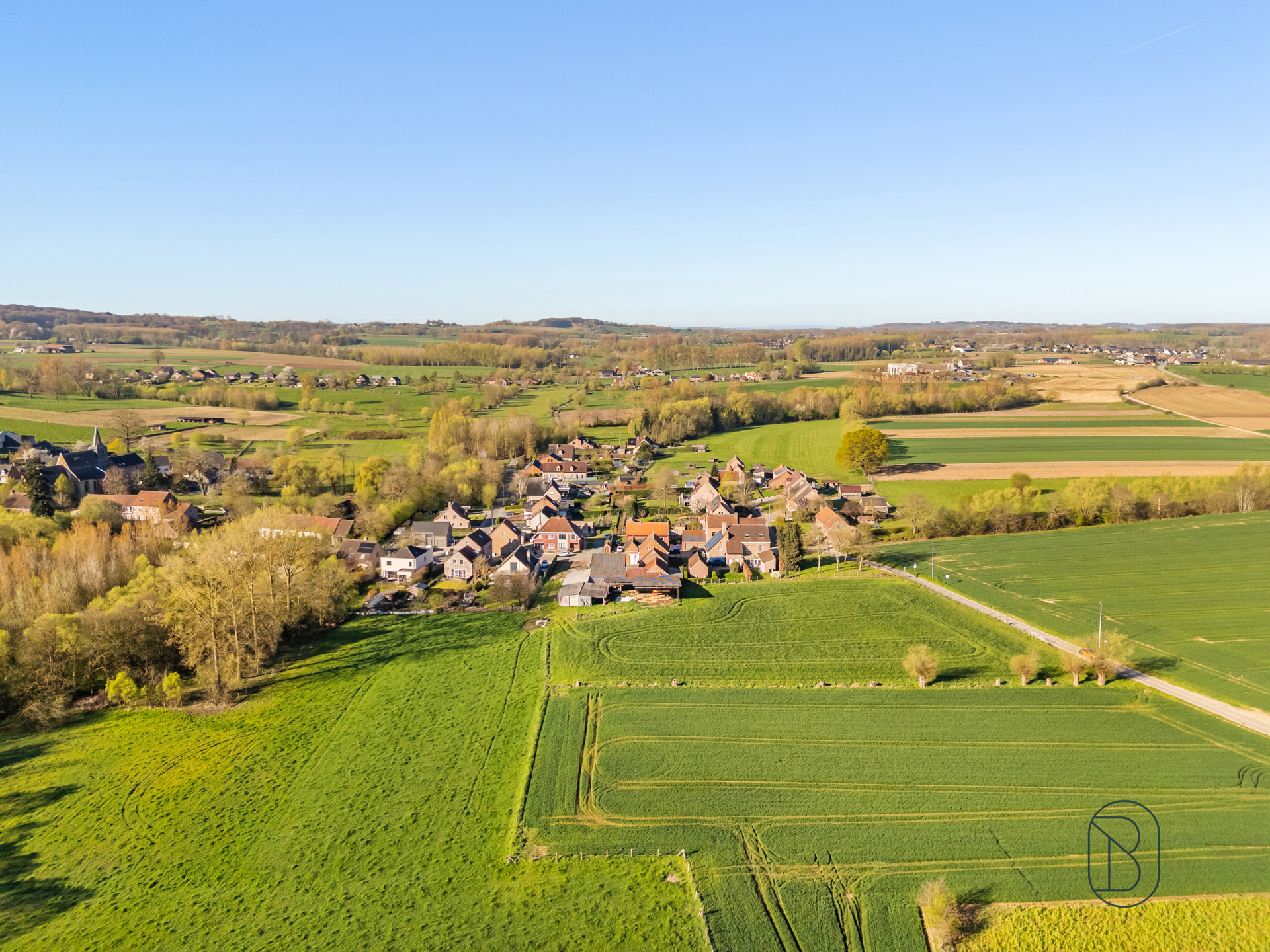 Prachtig gelegen hoeve in woongebied, op 3205m2!  - foto 5