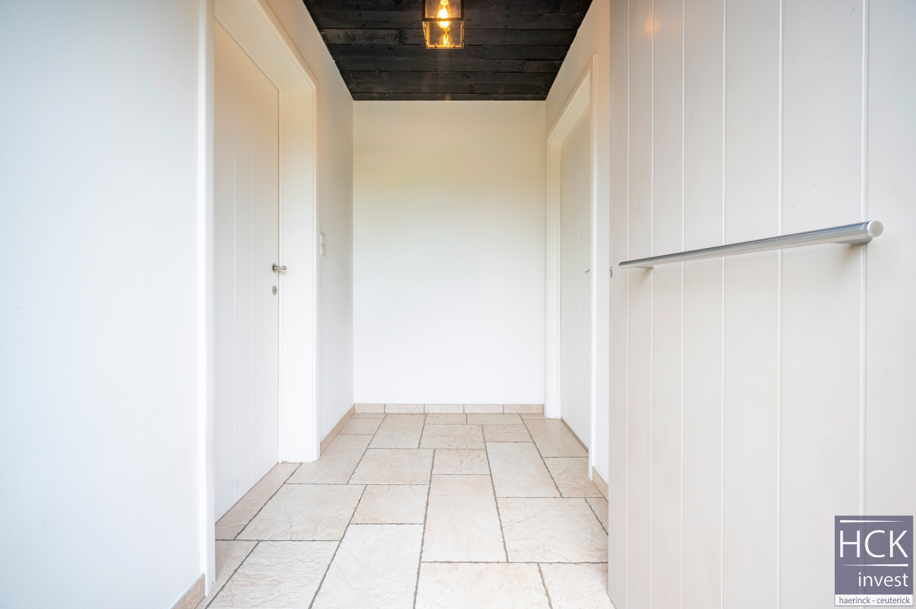 KRUISHOUTEM - Instapklare en prachtig gelegen woning met 4 SLPK. én zwembad - foto 4