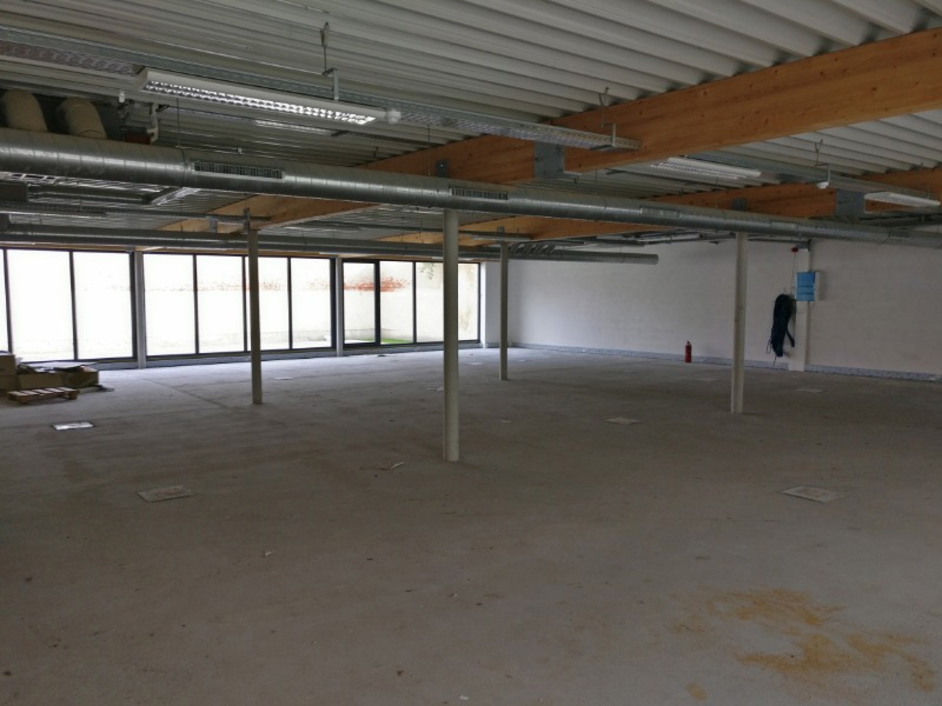 Commercial for rent in Wilrijk - photo 5