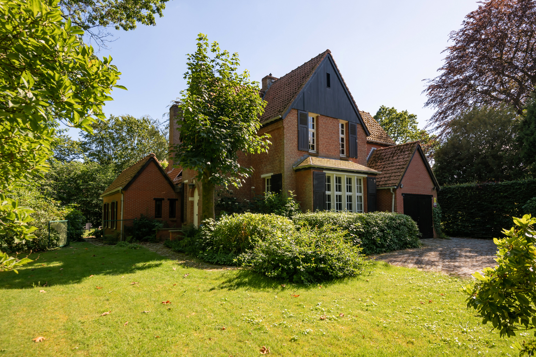 House for sale in Kalmthout with 5 bedrooms - photo 3