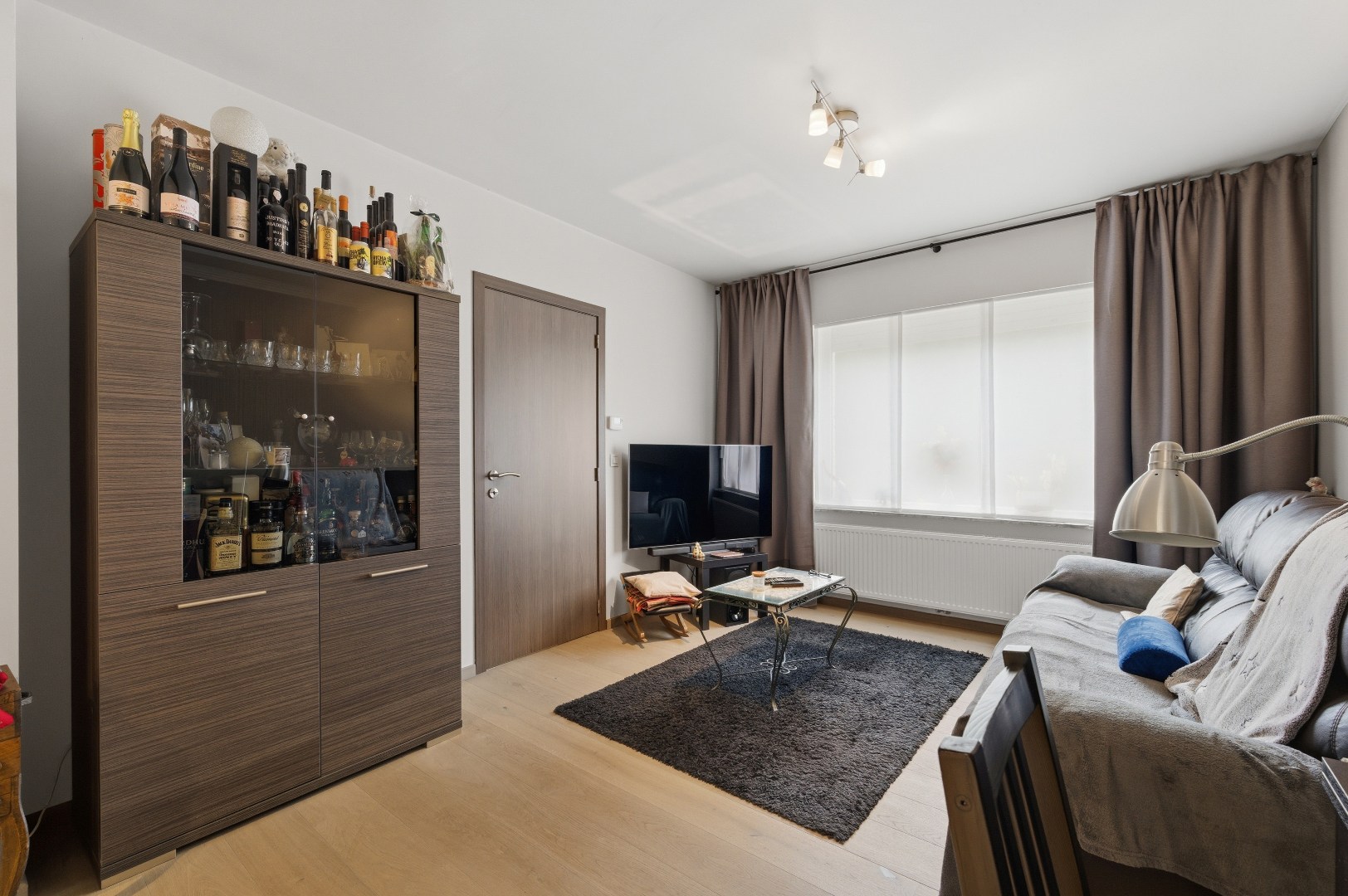 woning met 2 ruime slaapkamers (3 à 4 slaapkamers mogelijk), garage en aangelegde tuin met terras - foto 5