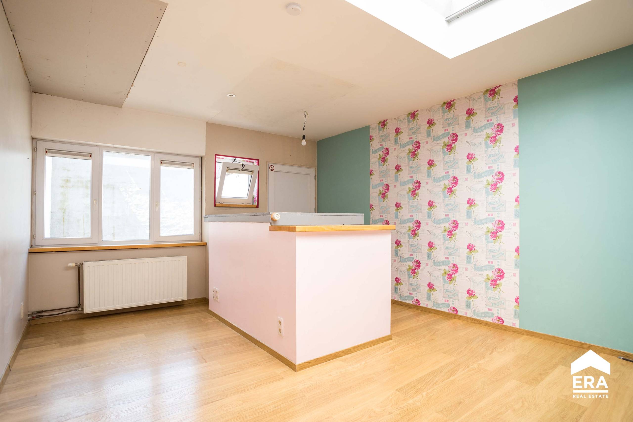 Commercial à vendre à Ypres avec 3 chambres - photo 3