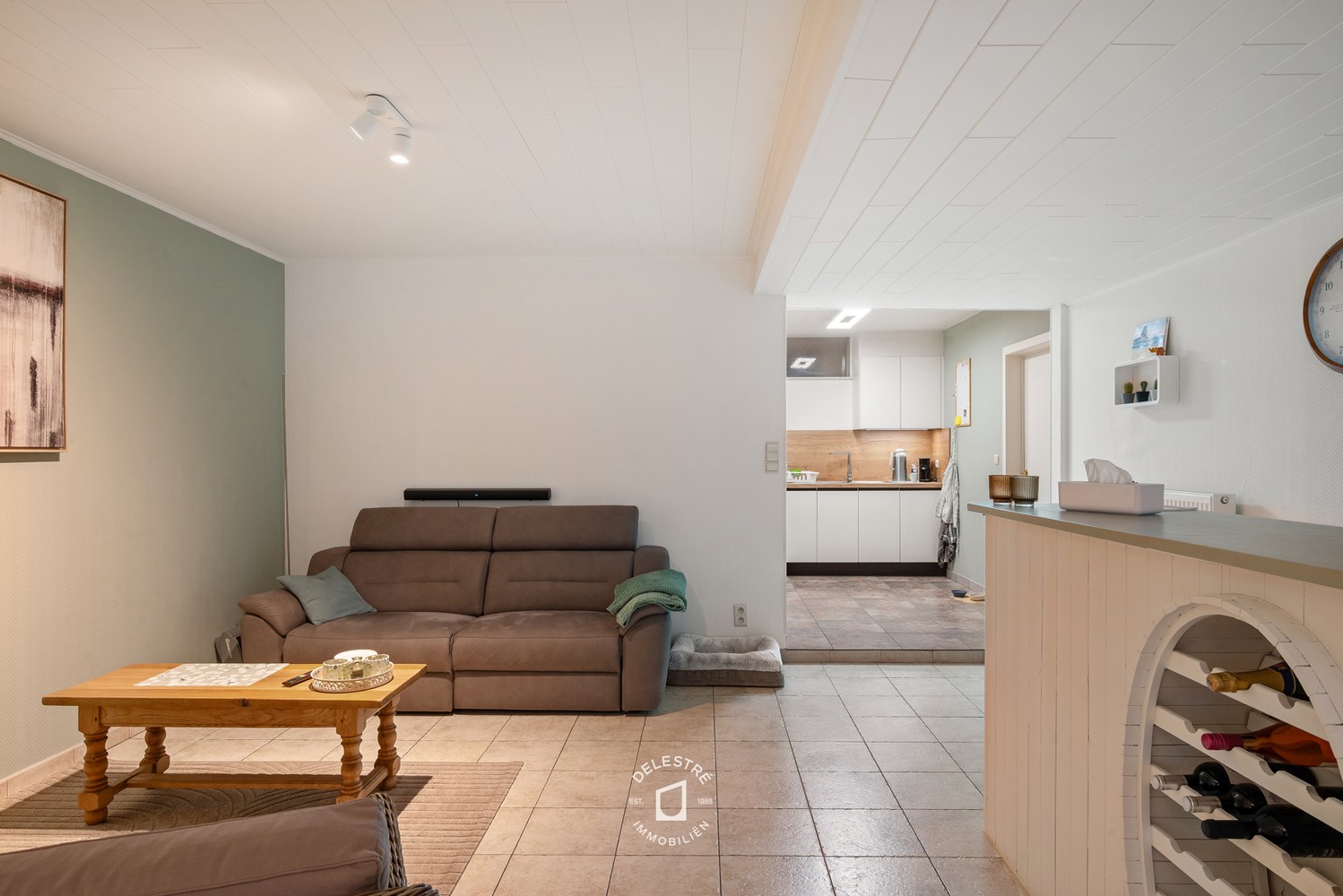 COMPLEET GERENOVEERD GELIJKVLOERS APP. INLUSIEF GARAGEBOX. - foto 4