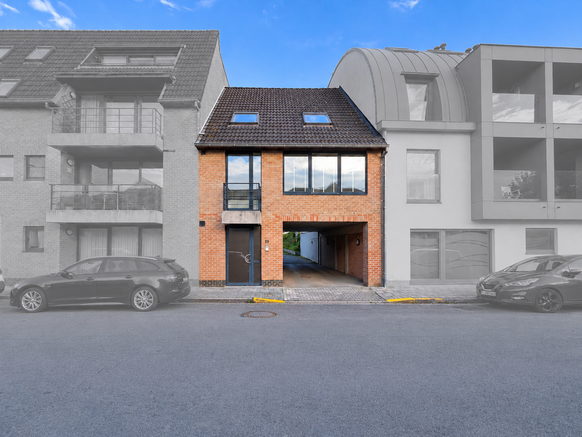 House for sale in Oostkamp with 3 bedrooms - photo 1