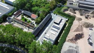 In het Enjoy Business Park te Veurne bevindt zich deze nieuwbouw kantoorruimte.De kantoorruimte wordt casco verkocht en kan dus volledig naar eigen...