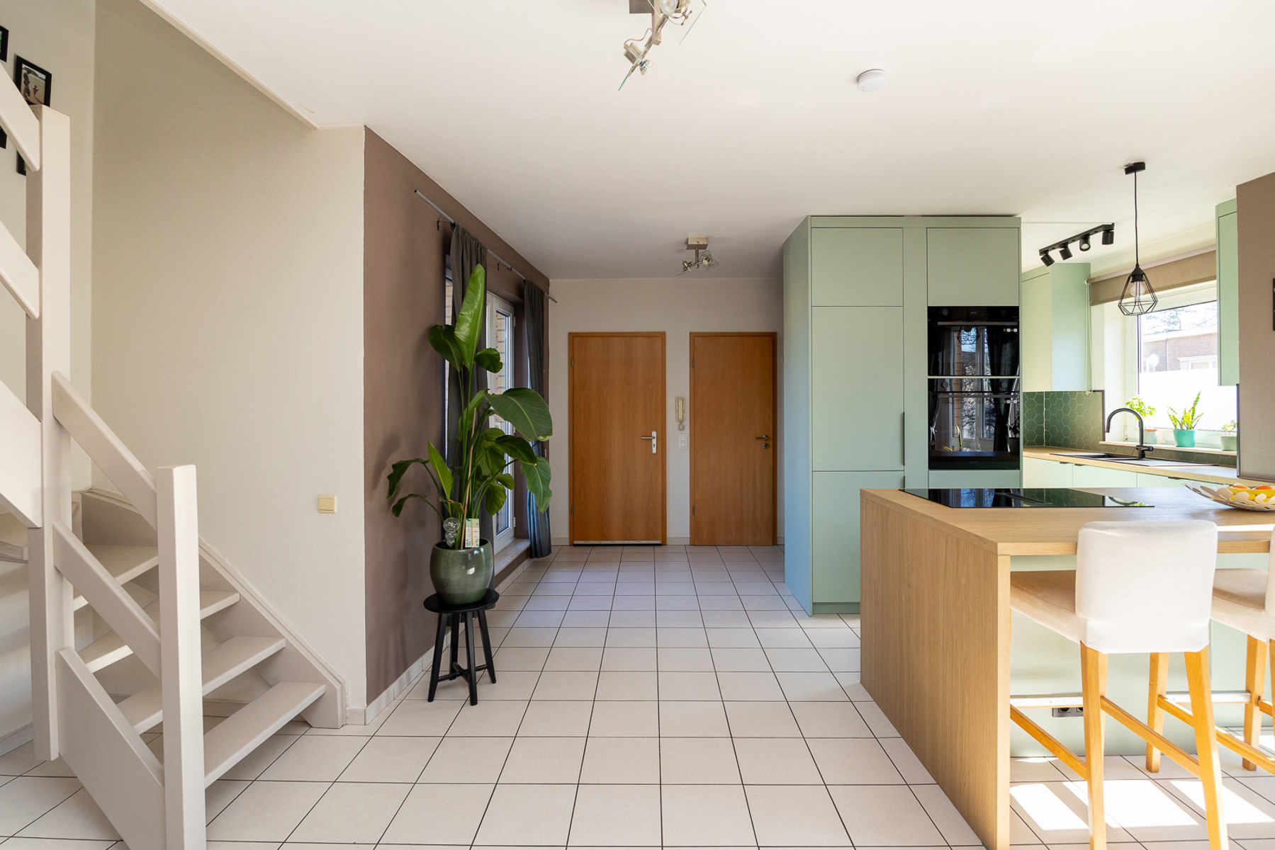 Ruime duplex met groot dakterras vlakbij centrum Mortsel! - foto 5