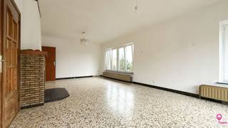 Bij ImmoFusion 7/7 “open huis” : klik op onze 3D-TOUR.Ervaar vastgoed alsof je er zelf doorloopt!Welkom in deze ruime, lichtrijke woning op een...