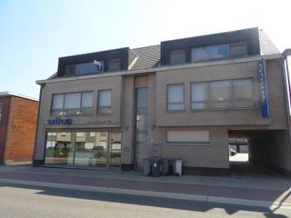 Dit ruime dakappartement op de 2de verdieping in Rijkevorsel combineert comfort met een centrale ligging, vlakbij het centrum en met vlotte...