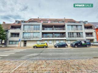 Spacieux appartement duplex sur le toit, prêt à emménager, situé dans la résidence 't AMERSVELD à De Geite/Sint Jozef (Hooglede).Disposition de...