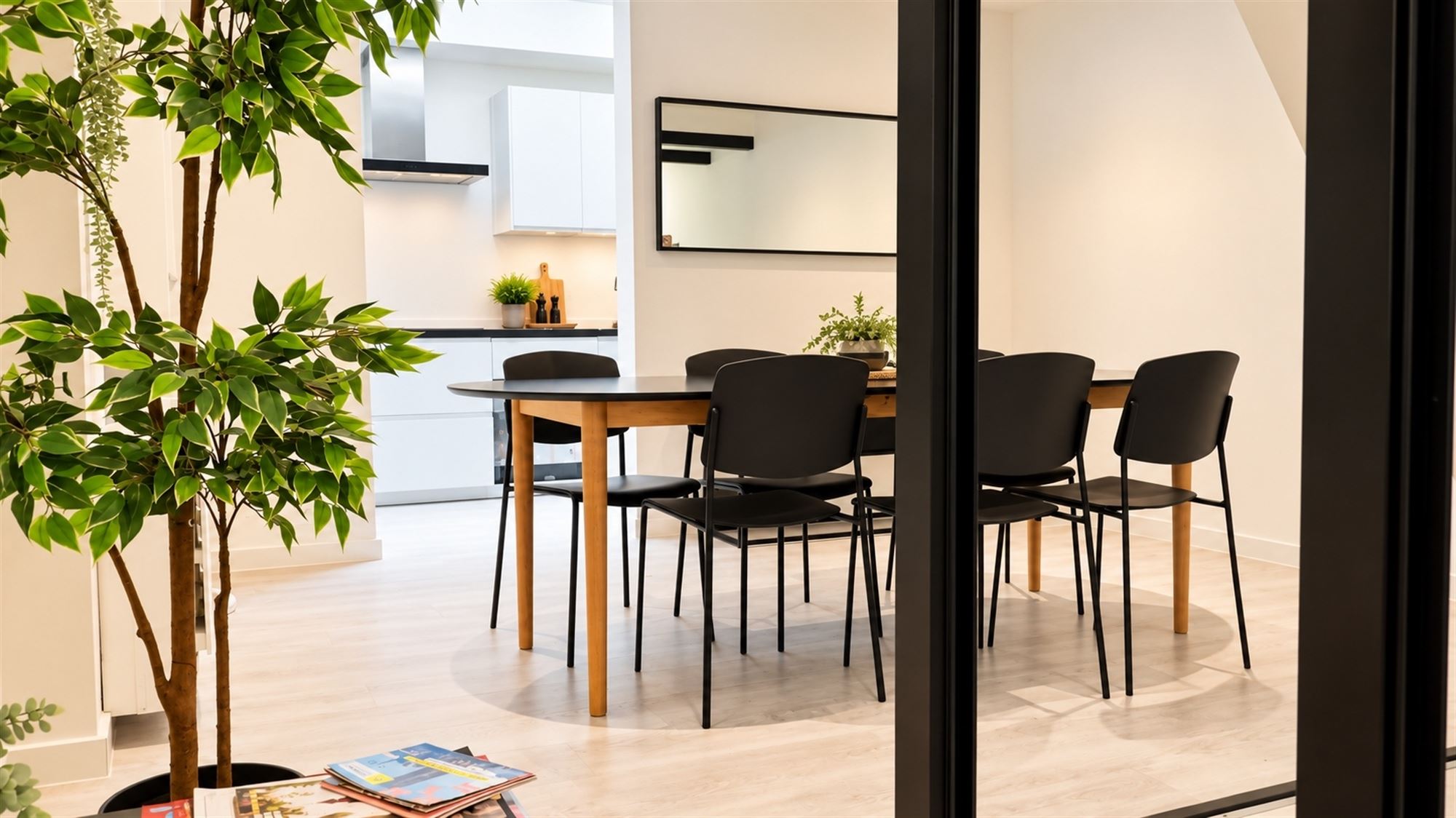Half open woning in de binnenstad met 2 kamers - foto 4