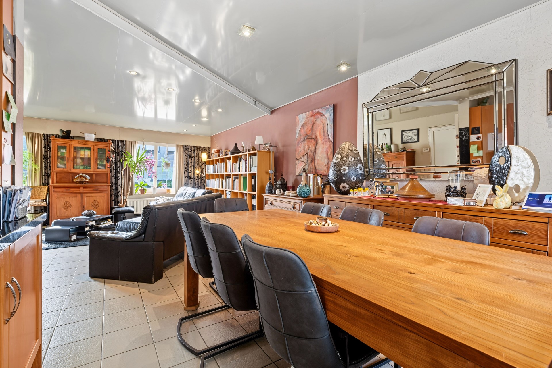 Uitstekend gelegen gezinswoning met 3 slaapkamers, losstaande garage en gezellige tuin - foto 5