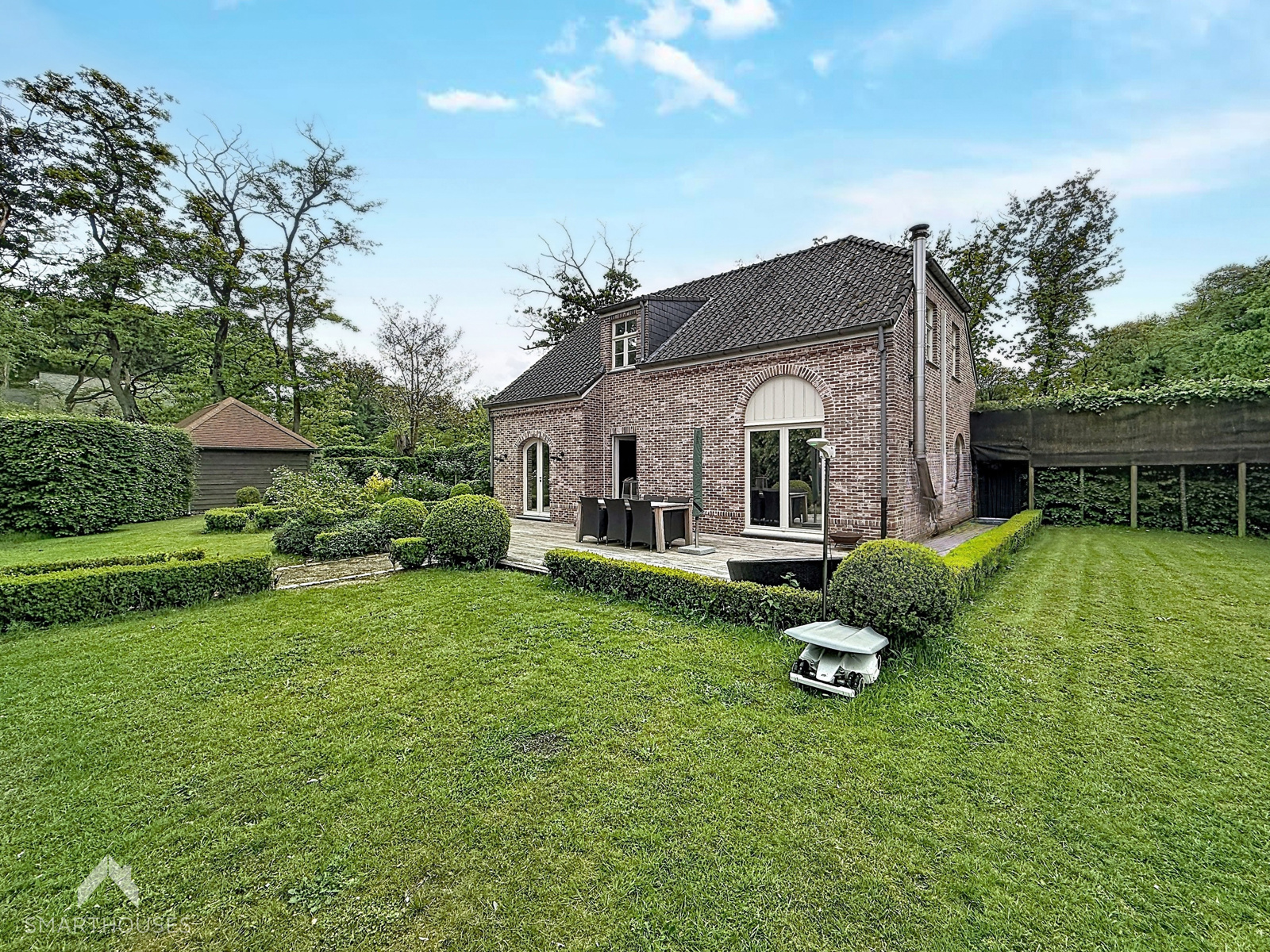 Vrijstaande woning op 1745m² met 3 slpk en tuin. - foto 1