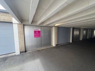 Garage à vendre à Roulers