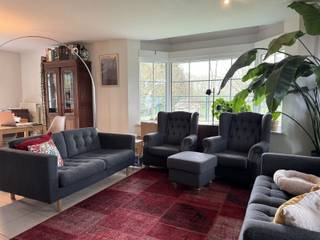 Deze vrijstaande woning met 4 slaapkamers is gelegen in een doodlopende straat in de gegeerde wijk Kauwendaal, op wandel- en fietsafstand van...