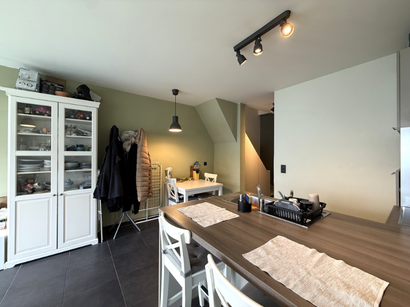Leuke moderne woning op rustige topligging nabij Sint-Pietersstation en UZ Gent - foto 5