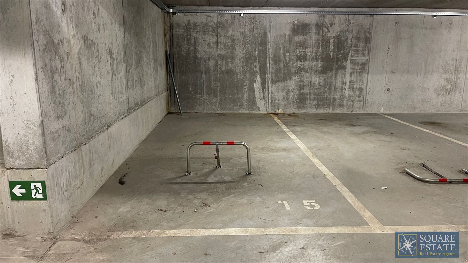 Garage/Parking - photo 2