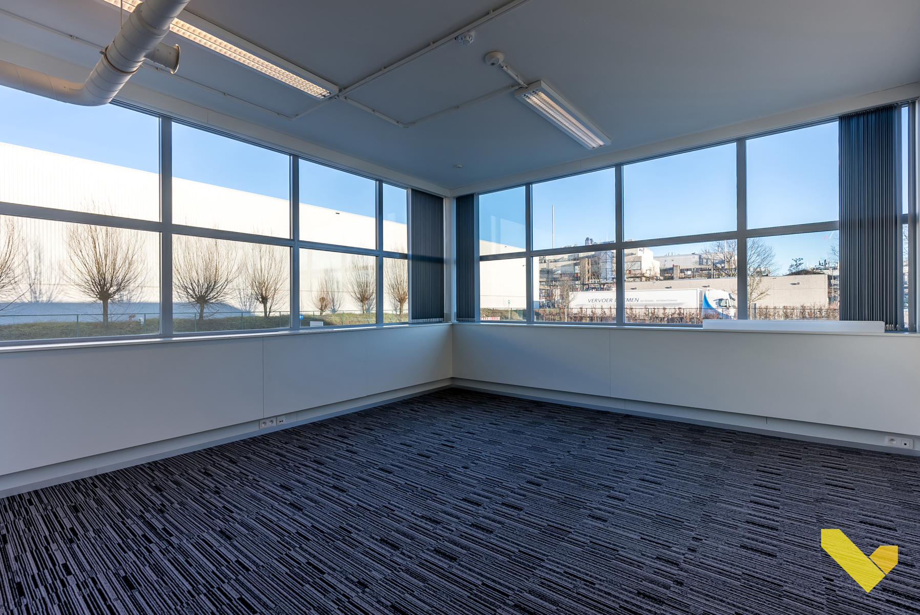 Modern veelzijdig industriegebouw met zeer goede ligging. - foto 5