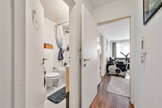 Bent u op zoekt naar de perfecte investering in centrum Aalst? Zoek niet verder!Dit pand is gelegen in de Dirk Martensstraat 66, op wandelafstand van...