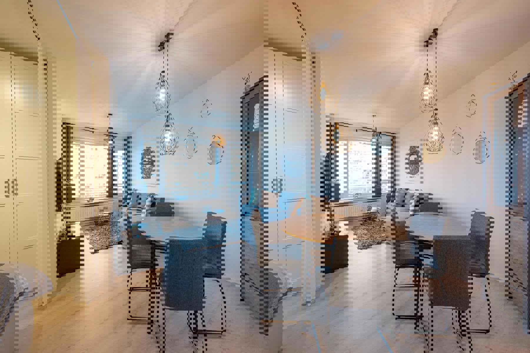 INSTAPKLAAR GERENOVEERD APPARTEMENT - foto 4