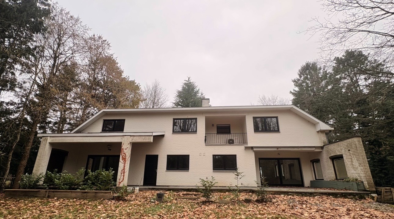 House for rent in Maasmechelen with 5 bedrooms - photo 4