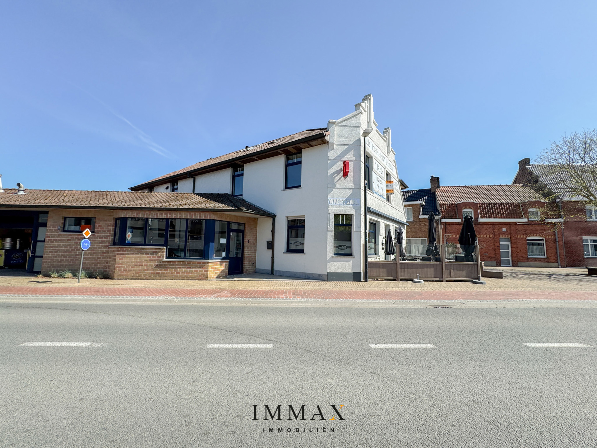 Commercial for sale in Bruges - photo 1