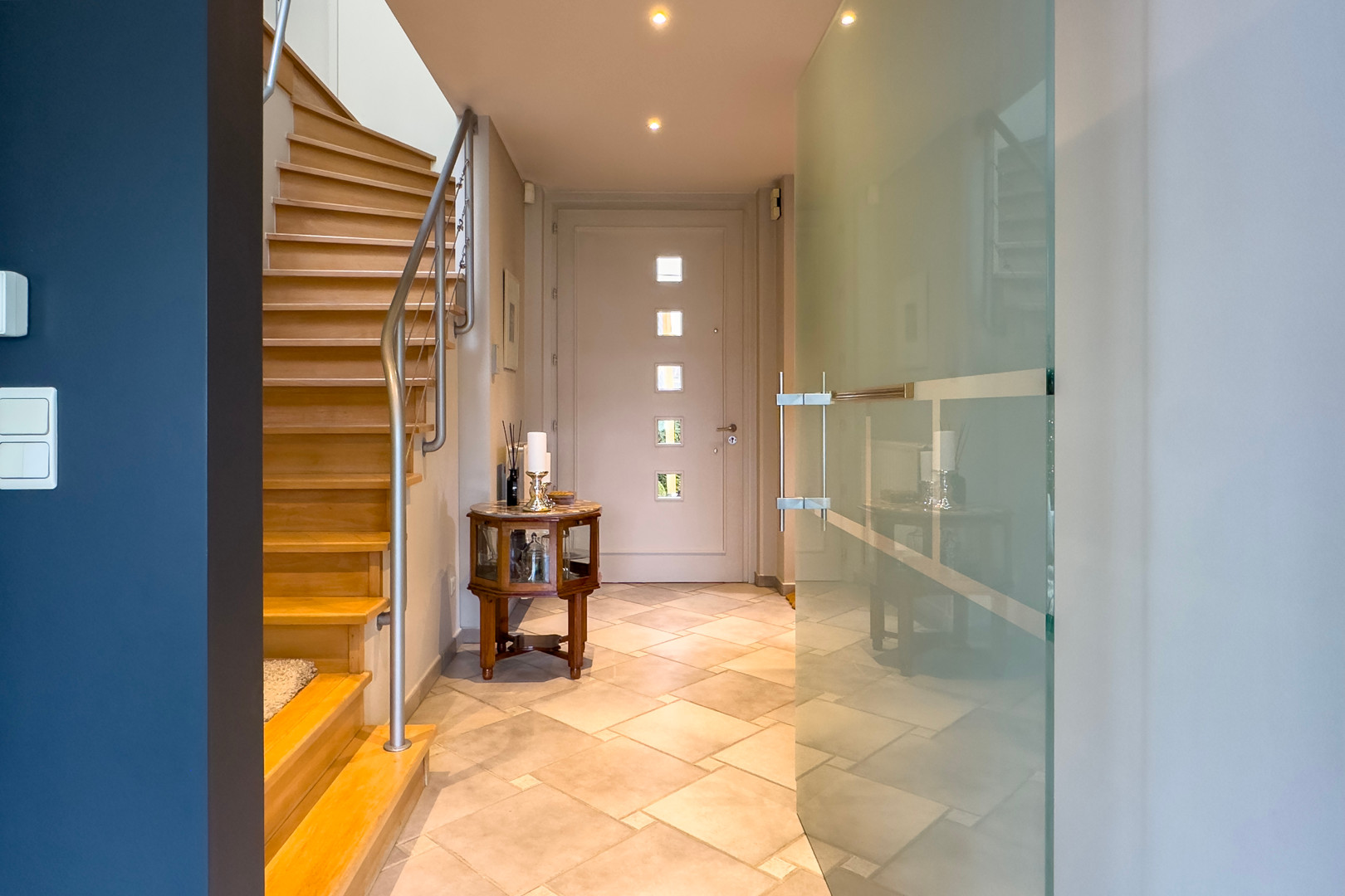 Statige, instapklare, villa te koop op goede ligging nabij Merelbeke centrum. - foto 5