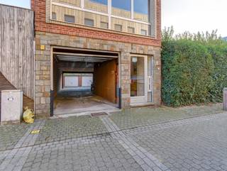 Interesse in de huur van een af te sluiten garagebox?Contacteer Wim Verhaegen via wim@copandi.be.Deze garagebox bevindt zich op goede locatie vlakbij...