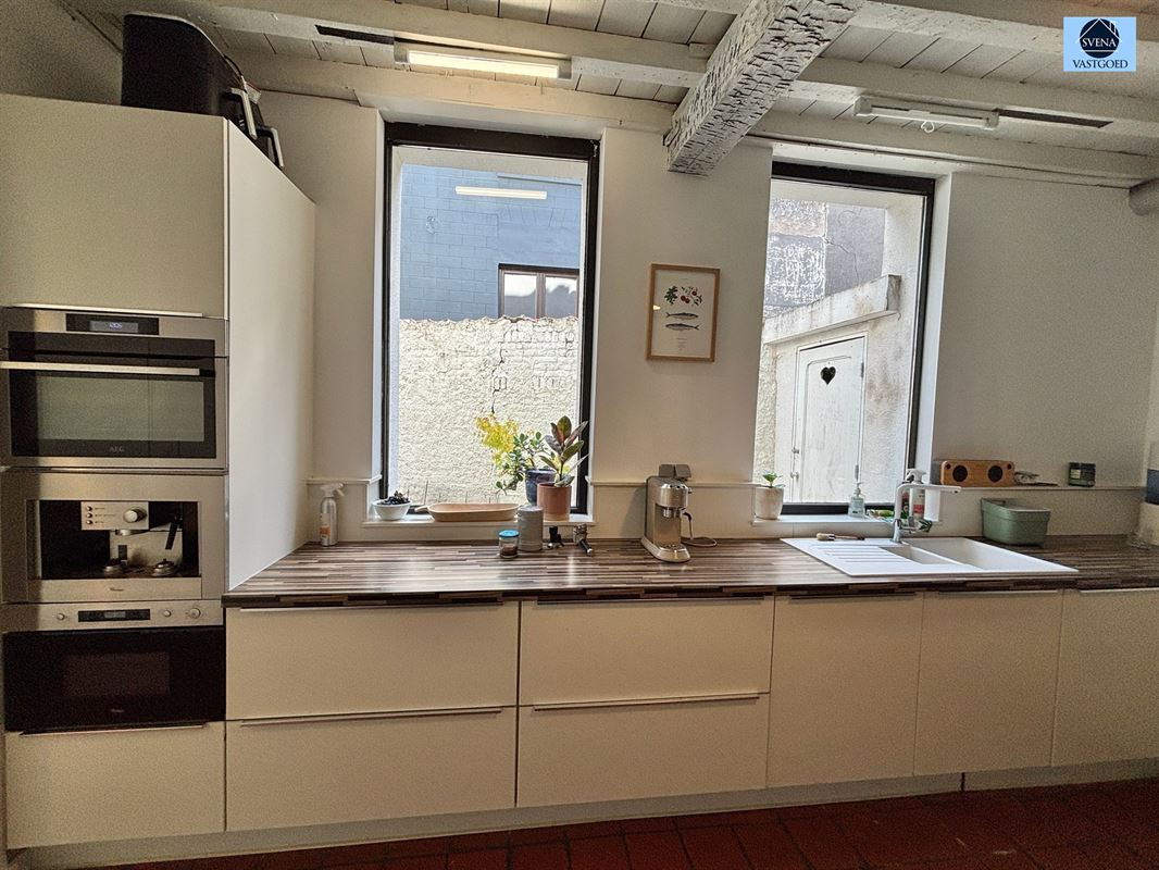 KARAKTERVOLLE GERENOVEERDE WONING MET 4 SLAAPKAMERS - foto 5
