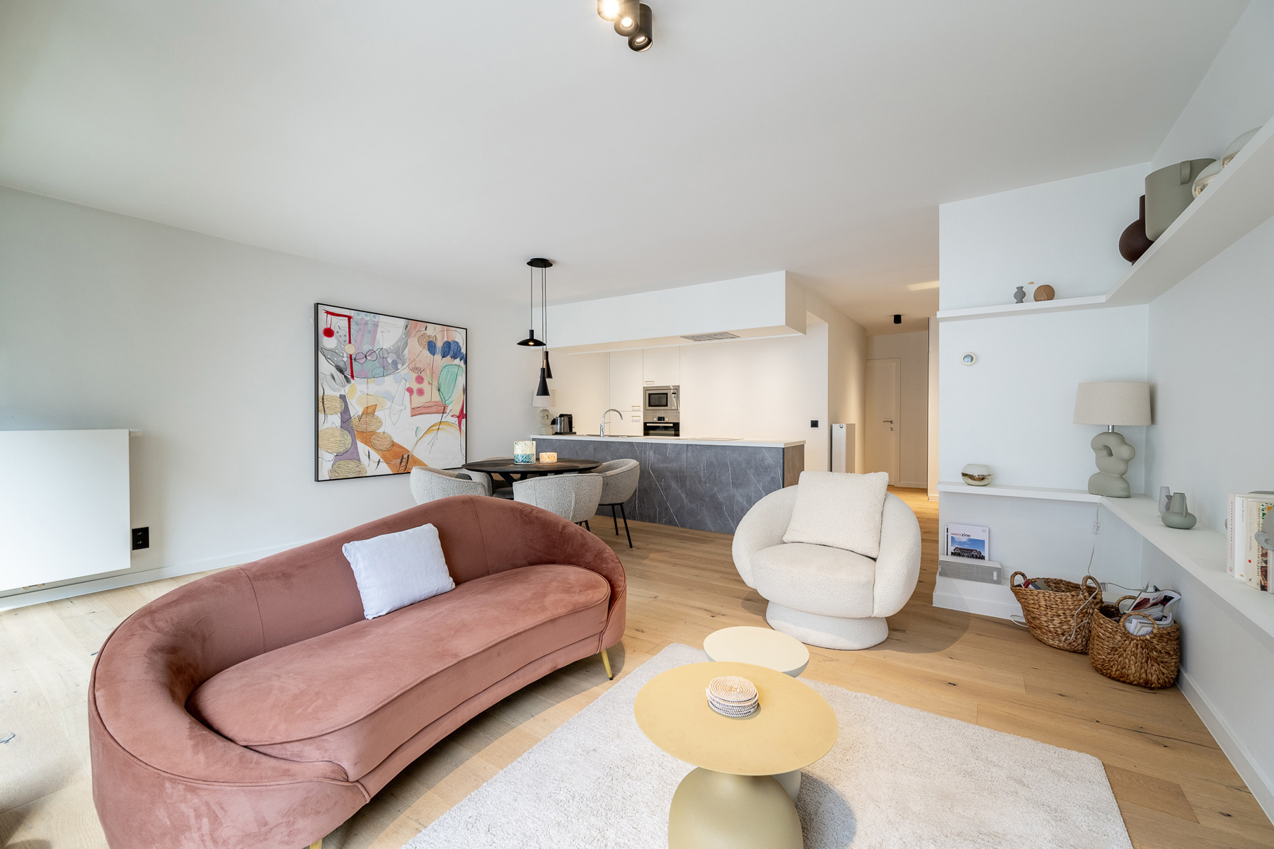 Centraal gelegen appartement met stijlvolle afwerking - foto 3