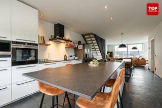 Moderne en energiezuinige woning gelegen in een rustige doodlopende straat in een recente en aantrekkelijke woonwijk, op wandelafstand van groen...