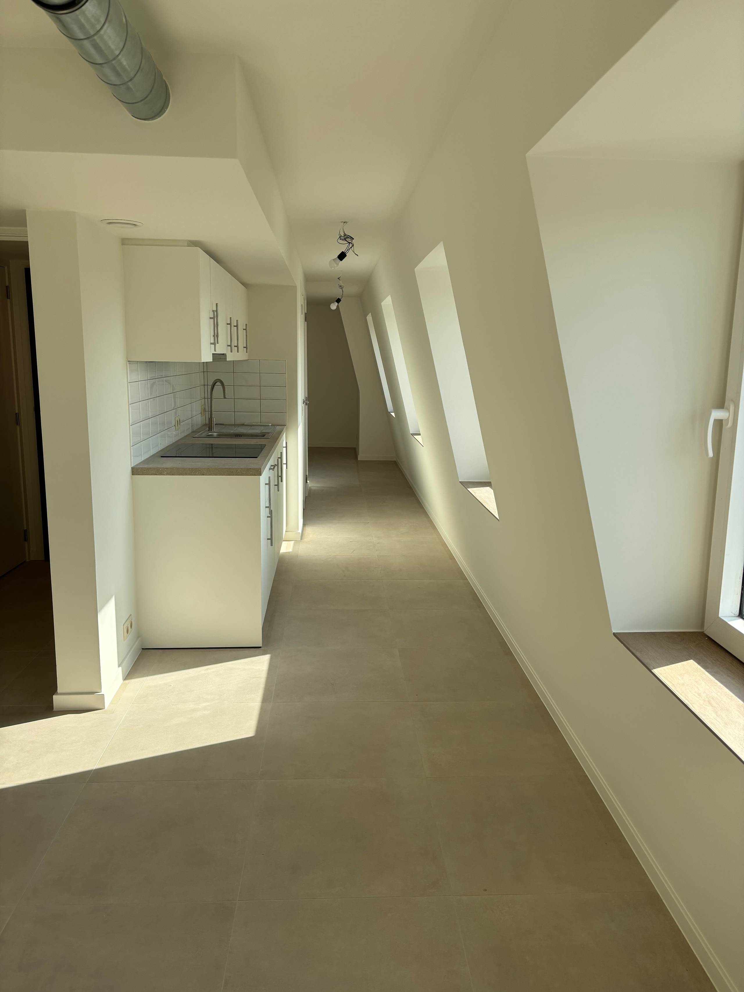 Prachtig 2-slpk appartement (volledig gerenoveerd!) in het historisch hart van Gent - foto 4