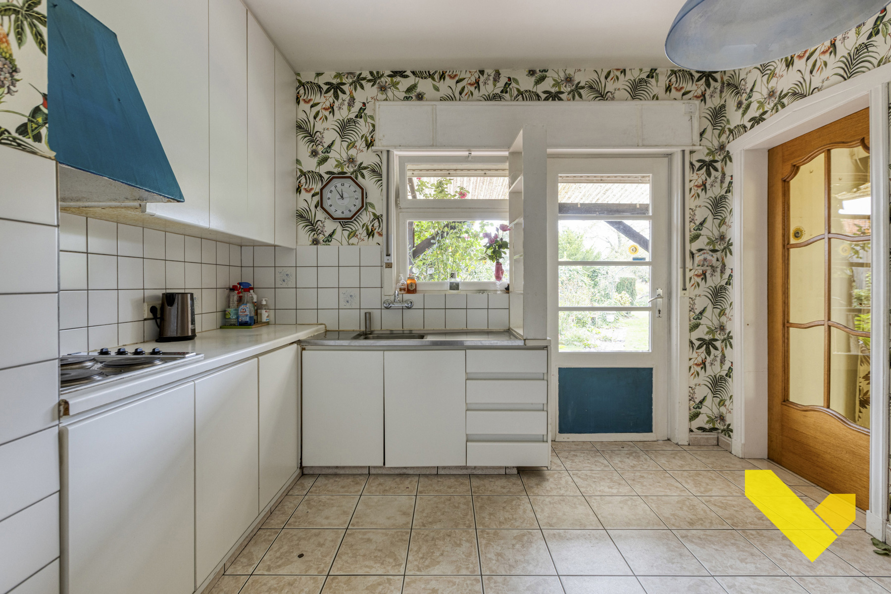 Vrijstaande woning met een grote tuin. - foto 5