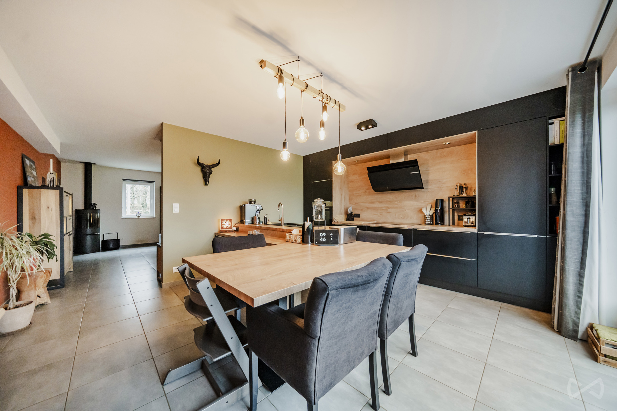 We Invest Namur vous propose... 0471 34 67 75 - foto 5