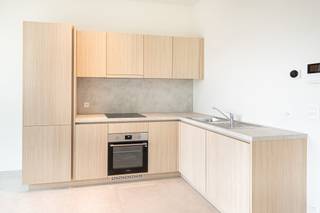 Ontdek dit prachtige nieuwbouwappartement in een rustige wijk, op slechts 10 minuten fietsen van het centrum van Mechelen. Het appartement...