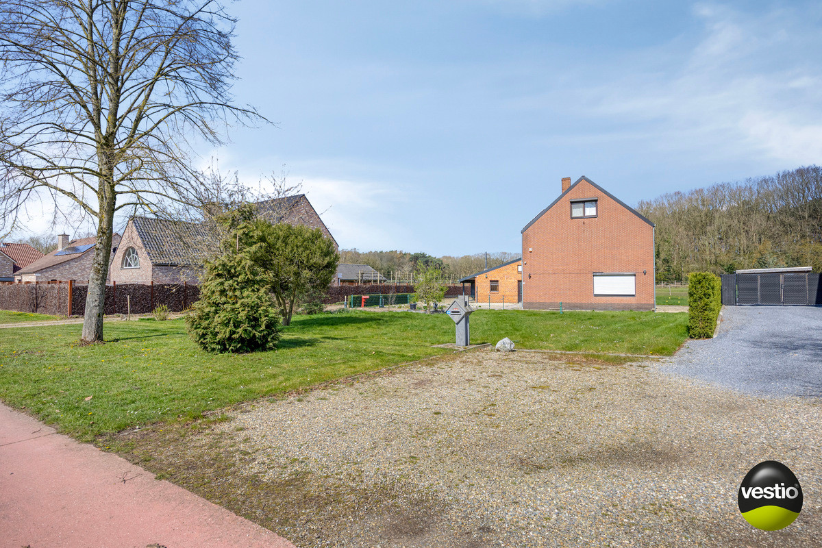 UNIEK BOUWPERCEEL VAN 16A VOOR OB MET AF TE BREKEN WONING TE ZUTENDAAL. - photo 5