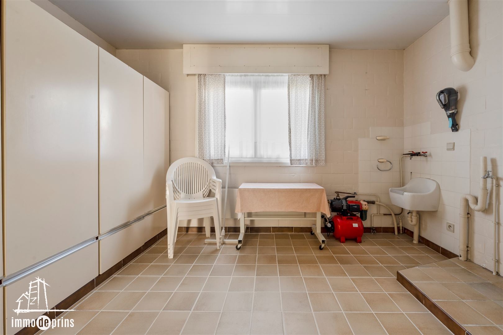 Maison à vendre à Saint-Nicolas avec 5 chambres - photo 5