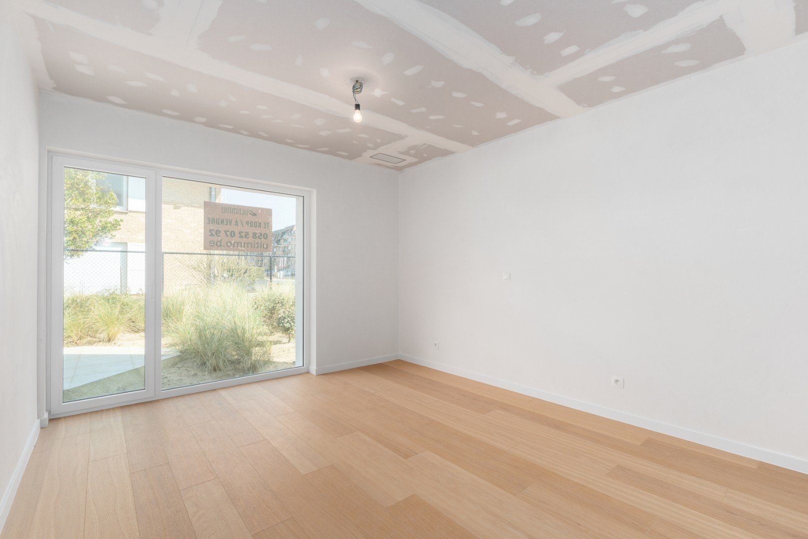 SUPERBE REZ-DE-CHAUSSÉE APPARTEMENT À 200 MÈTRES DE LA DIGUE - photo 4