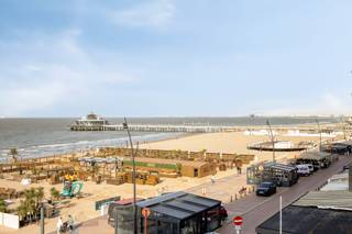 Dit prachtig gelegen appartement op de derde verdieping in de residentie "Formentor" biedt u het beste van Blankenberge. Gelegen op de...