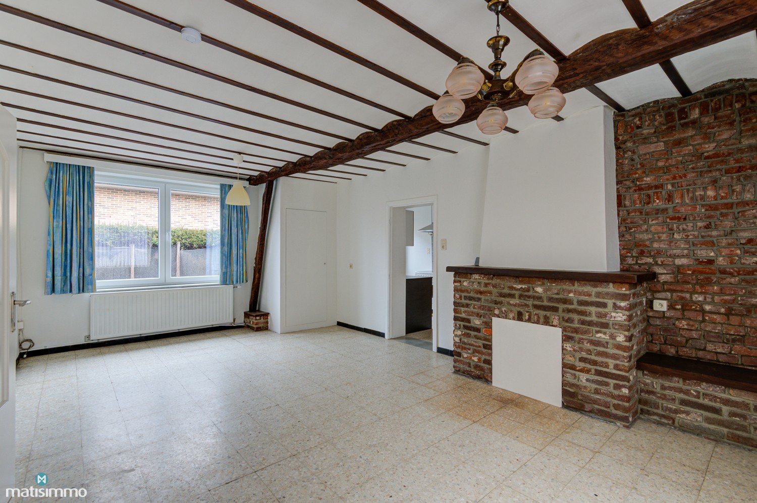 RUSTIG GELEGEN EENGEZINSWONING MET 2 SLAAPKAMERS, TUIN EN GARAGE TE VLIERMAALROOT - foto 4