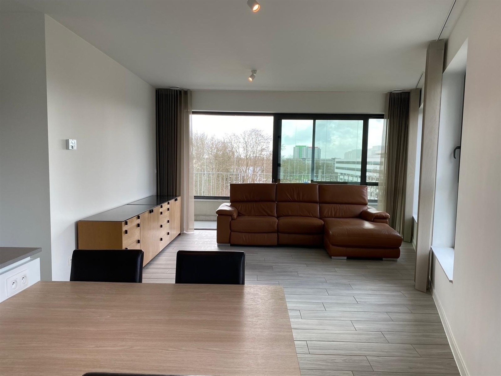 Louise Marie ∣ Nieuw hoekappartement met 2 slaapkamers + P - foto 3