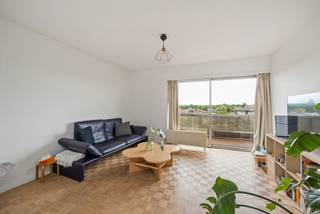 Localisation: Situé sur l’Elisabethlaan à Berchem, cet appartement bénéficie d’un emplacement très central et facilement accessible. Les transports...