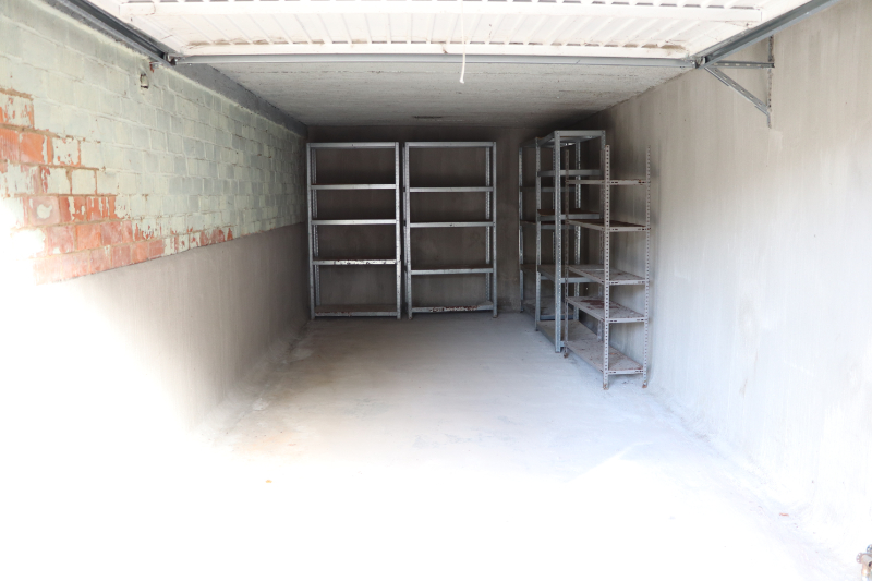 Centraal gelegen garagebox 19m2 - foto 4